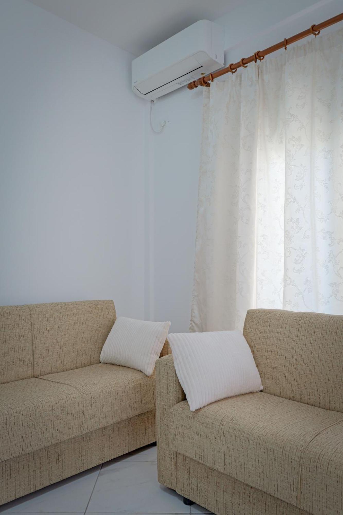 Valentina Apartment 1 Sarandë Esterno foto