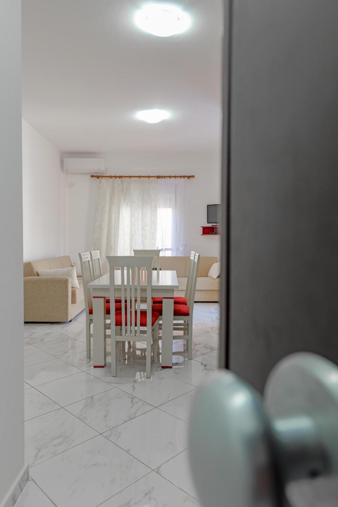 Valentina Apartment 1 Sarandë Esterno foto