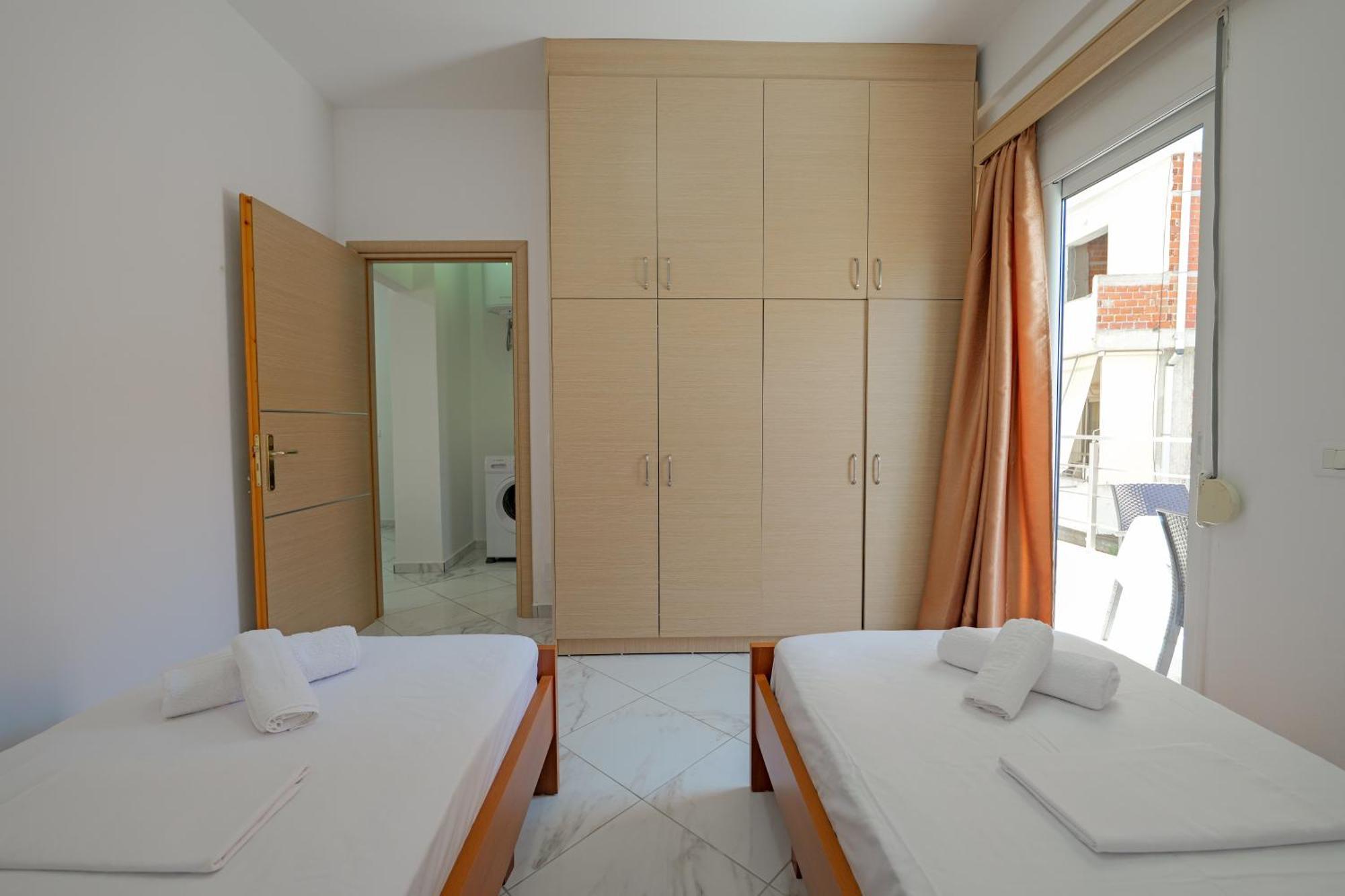 Valentina Apartment 1 Sarandë Esterno foto